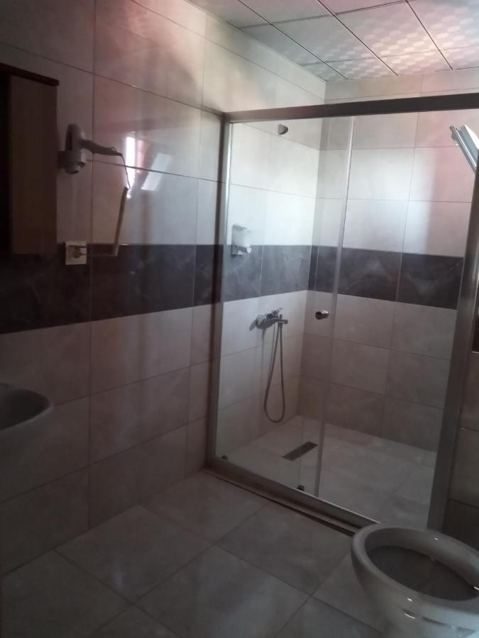 Gueven Hotel Çanakkale Esterno foto